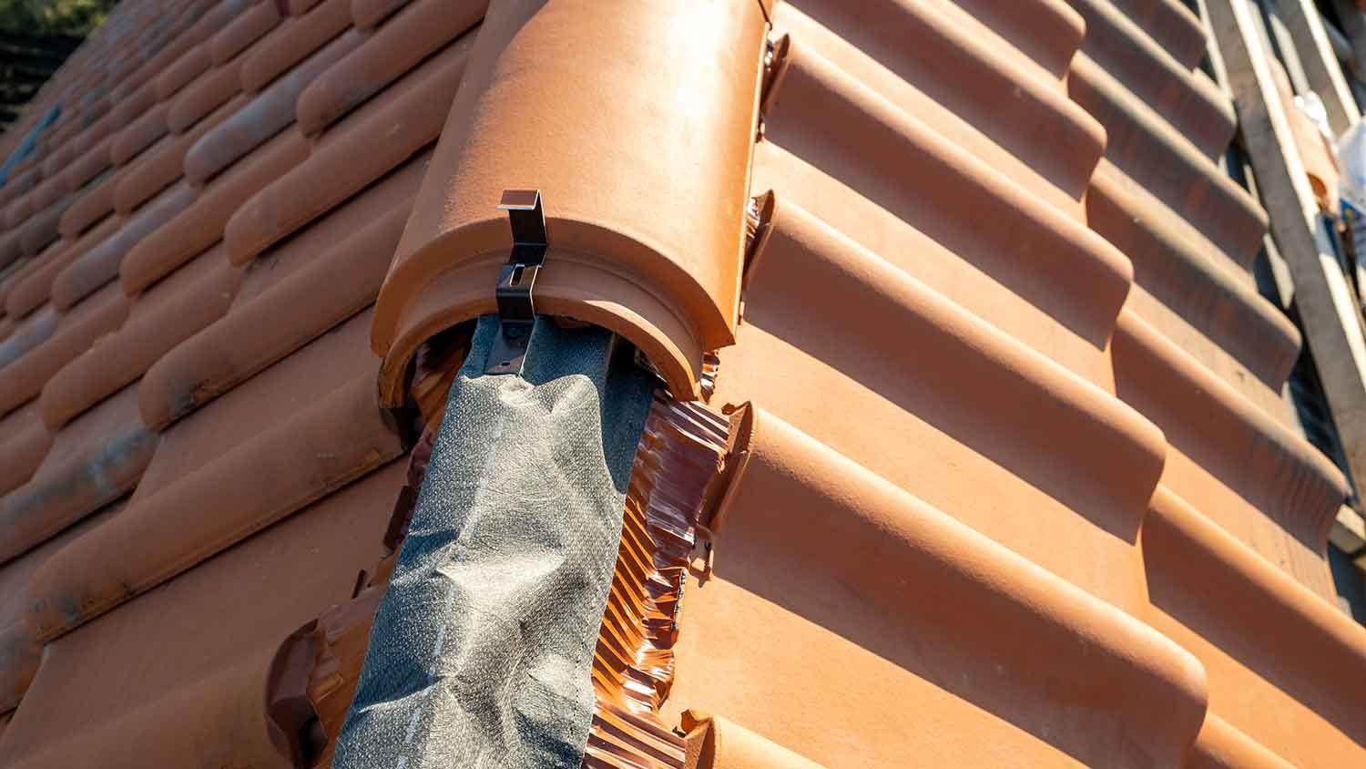 Roof tile edge protection